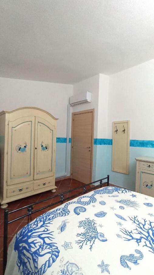Casa Vacanze Villa Sandrina Costa Paradiso Zewnętrze zdjęcie