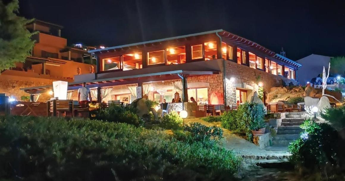 Casa Vacanze Villa Sandrina Costa Paradiso Zewnętrze zdjęcie